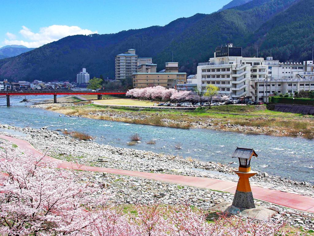 Gero Onsen Yukyunohana Exterior foto