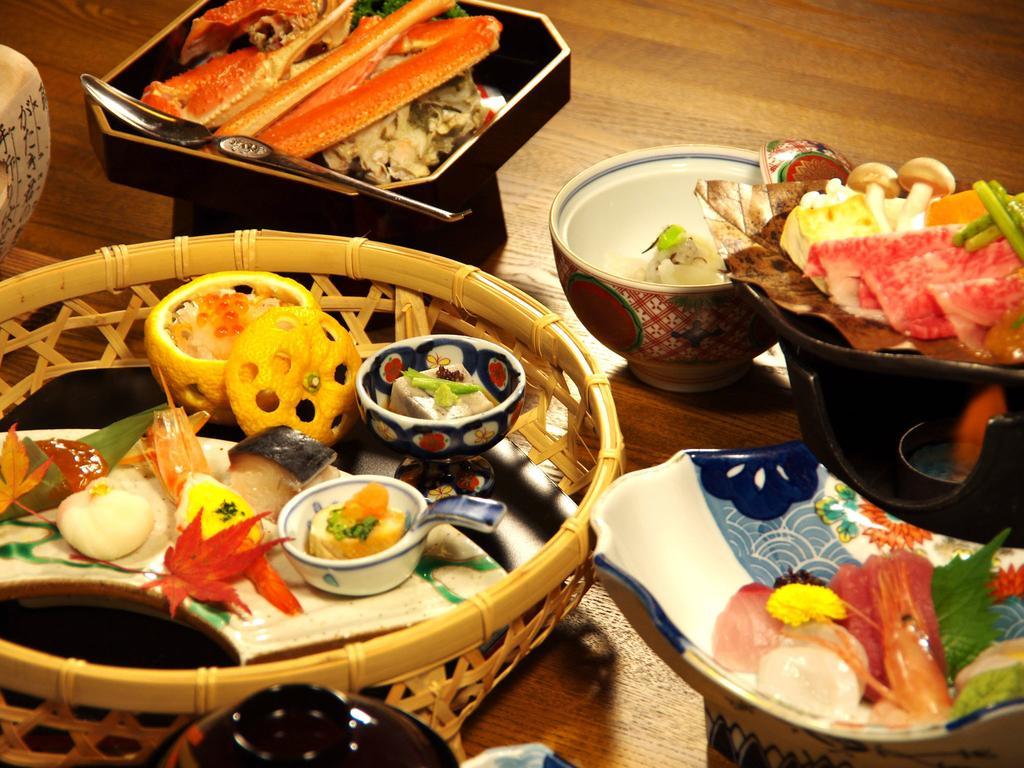 Gero Onsen Yukyunohana Exterior foto
